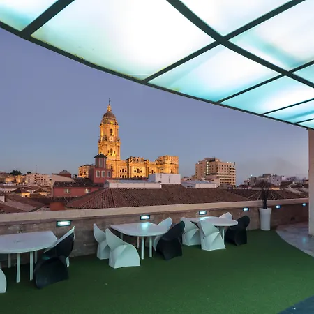 Otel Larios 4*